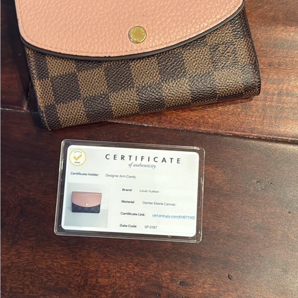 Small Louis Vuitton wallet